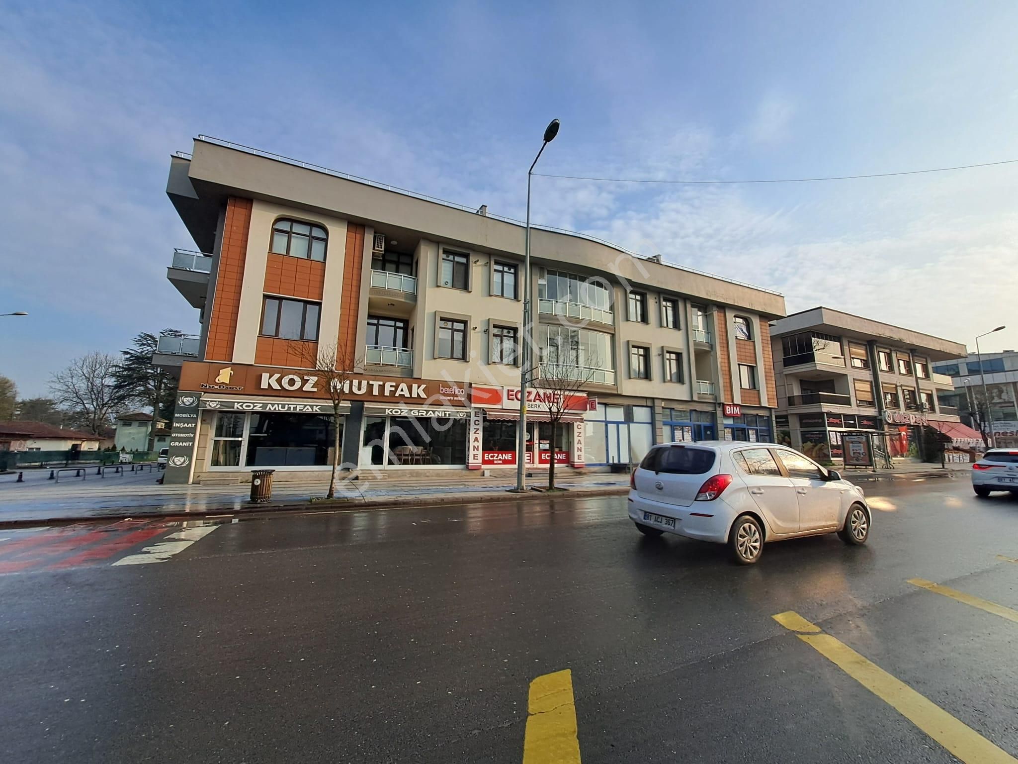 Eski Hastahane Caddesi Üzeri Satılık 4+1 Dubleks - Görsel 24