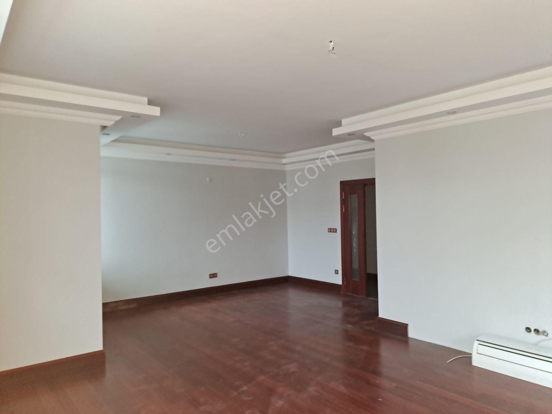 Eski Hastahane Caddesi Üzeri Satılık 4+1 Dubleks - Görsel 3