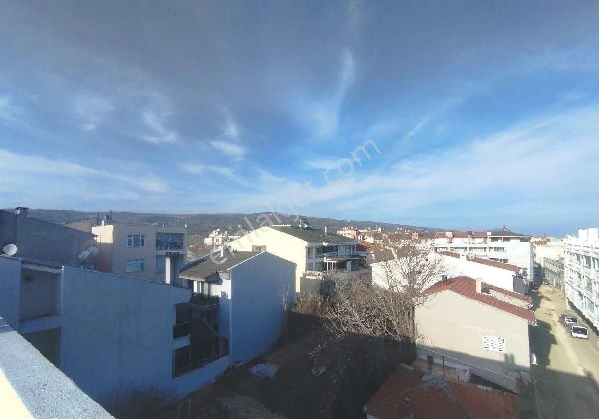 Bilge Emlak'tan Şarköy Mürefte De Masrafsız Çift Balkonlu Daire - Görsel 3