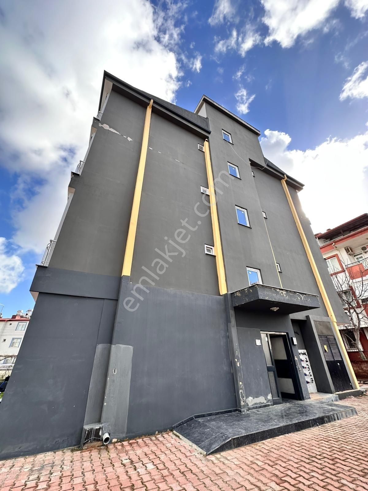 Kepez Aktoprak Mahallesinde 2+1 Satılık Daire - Görsel 2