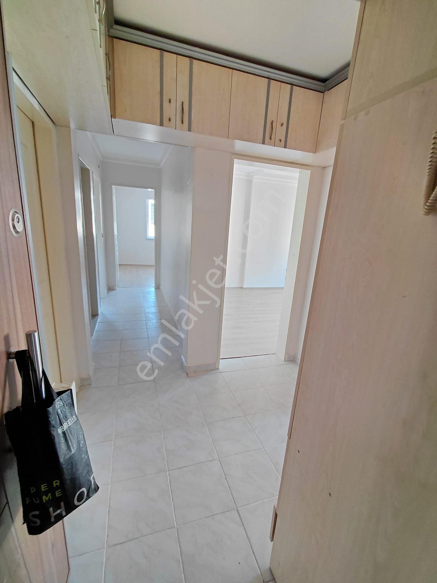 Emrah Çiftci'den Selçuklu Beyhekim Mah.beyhekim Toki Sit.satılık Arakat 2+1 Bakımlı Daire - Görsel 18