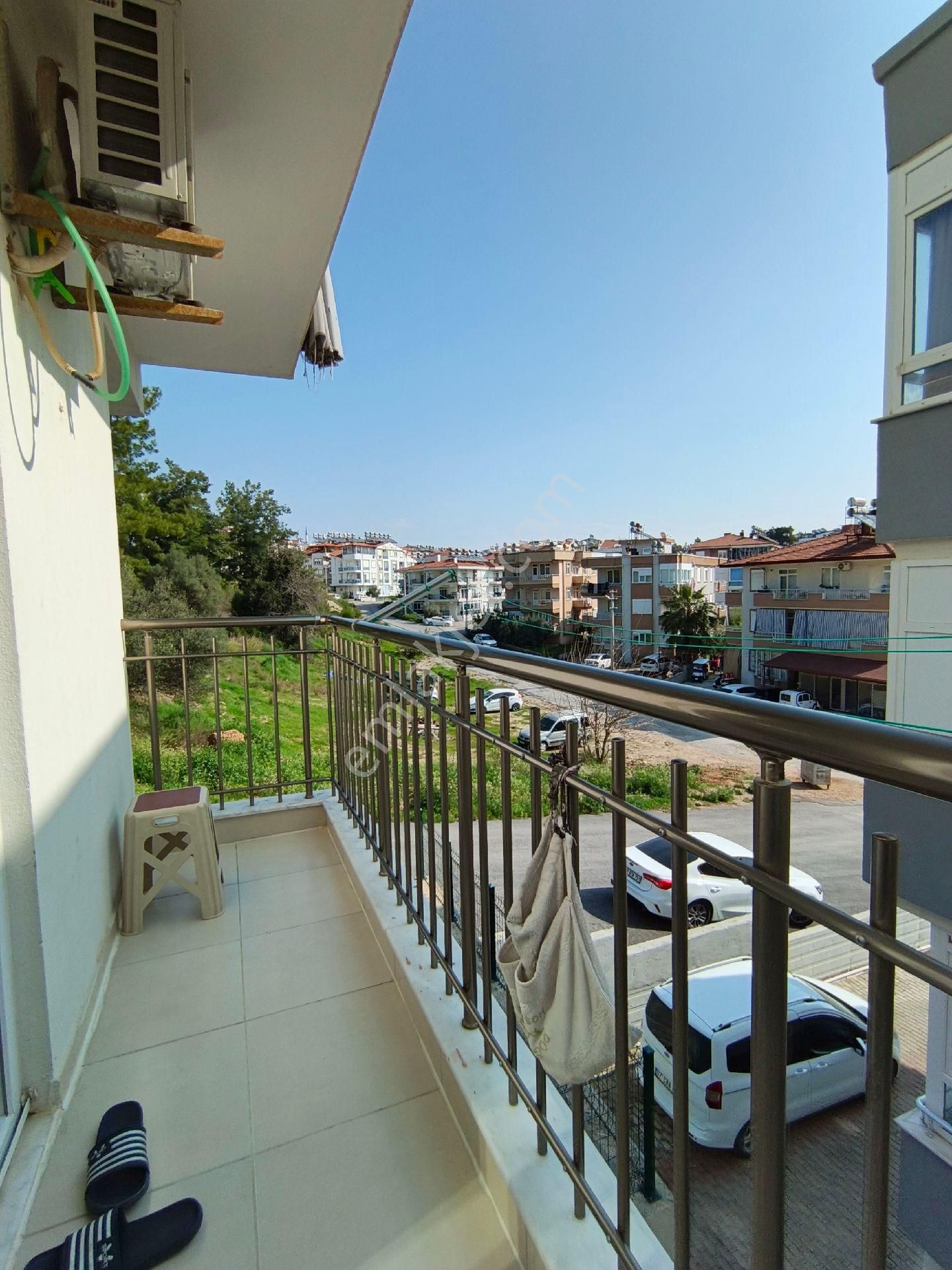 Sarılar Okullara Yakın 2+1 1 Kat Satılık Daire - Görsel 6