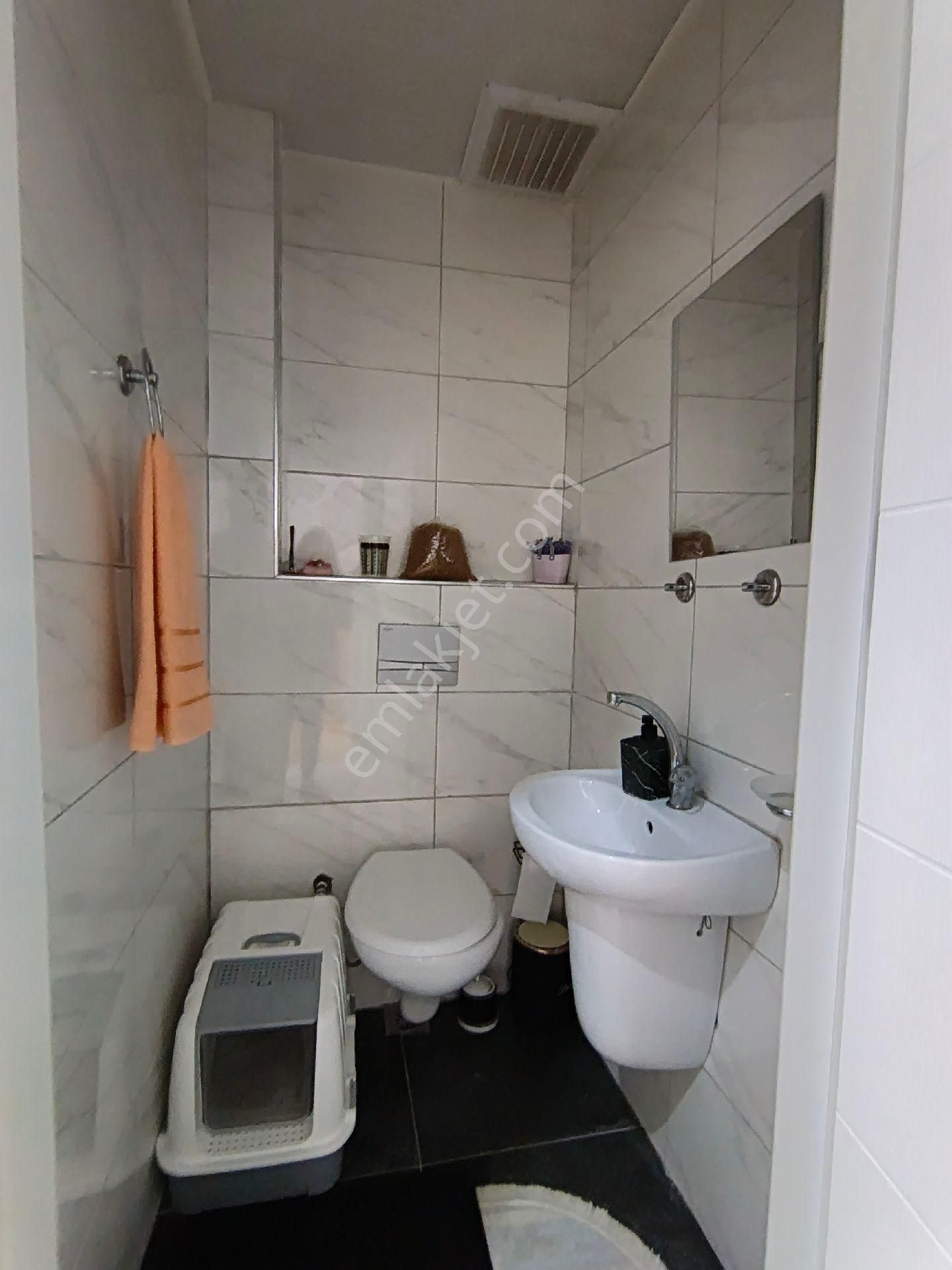 Sarılar Okullara Yakın 2+1 1 Kat Satılık Daire - Görsel 2