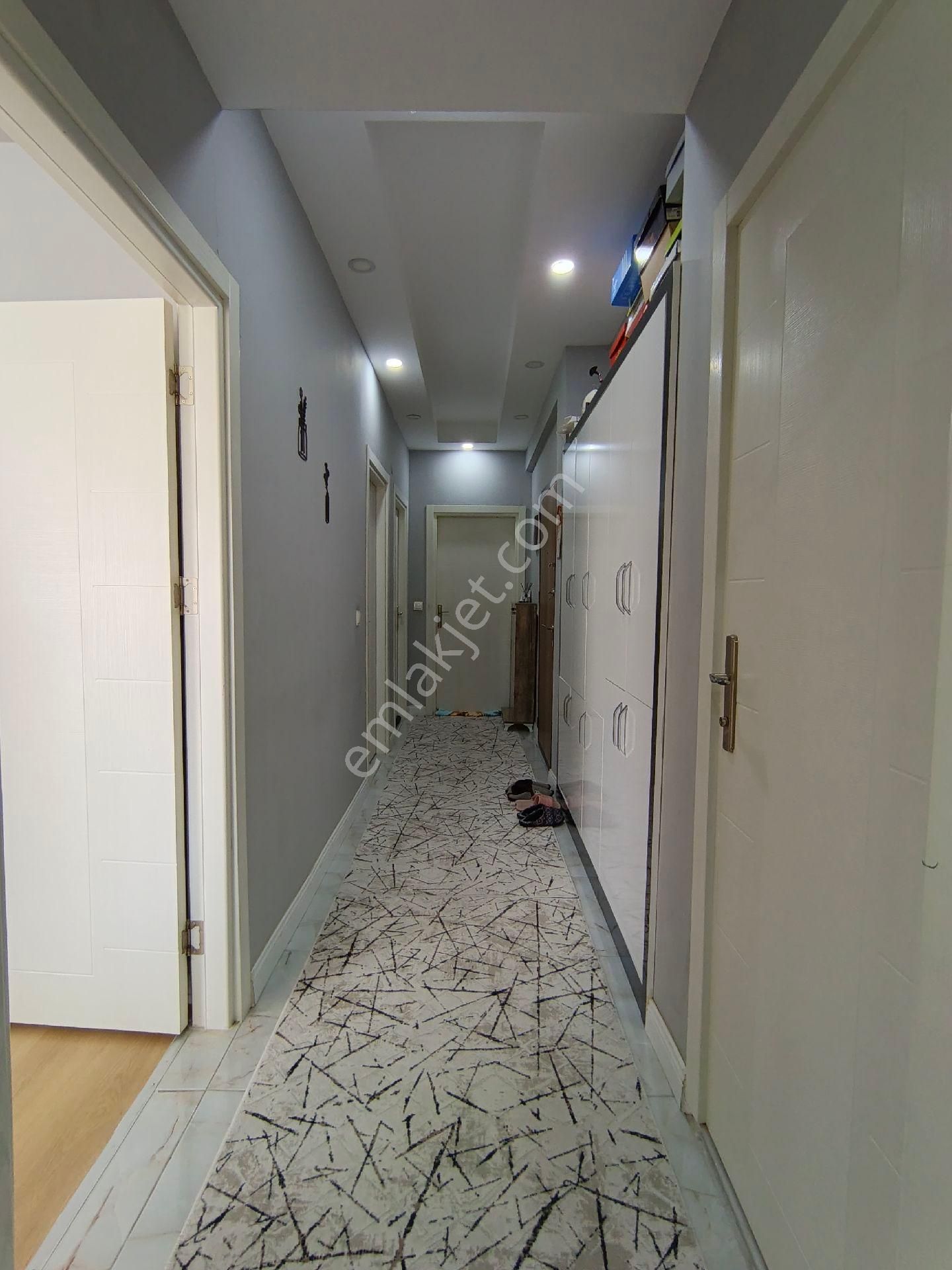 Sarılar Okullara Yakın 2+1 1 Kat Satılık Daire - Görsel 3