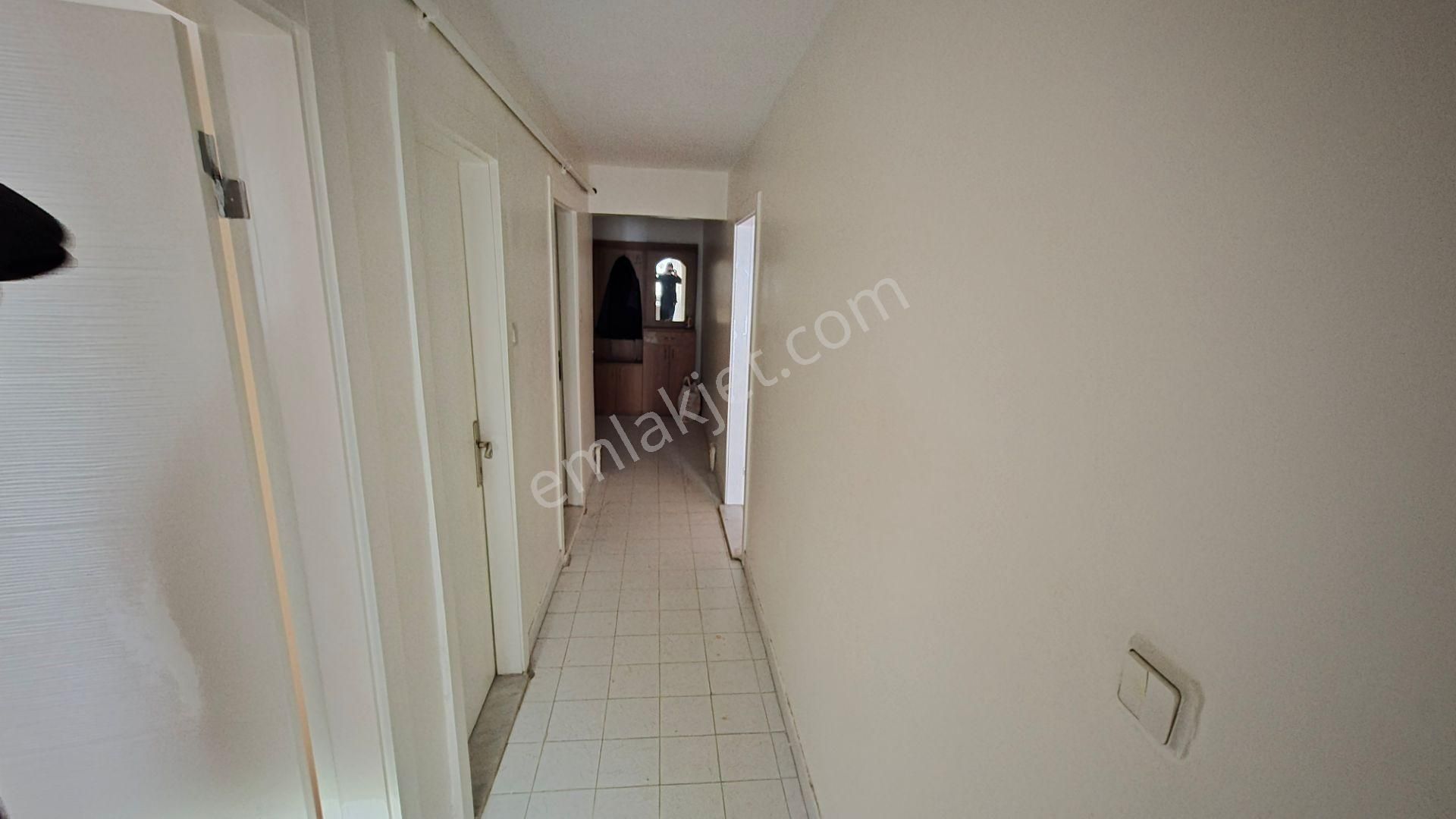 Kent Emlak'tan Nato Yolu Caddesi Üzerinde 2+1 Kot-1 De 2+1 Satılık Daire - Görsel 14