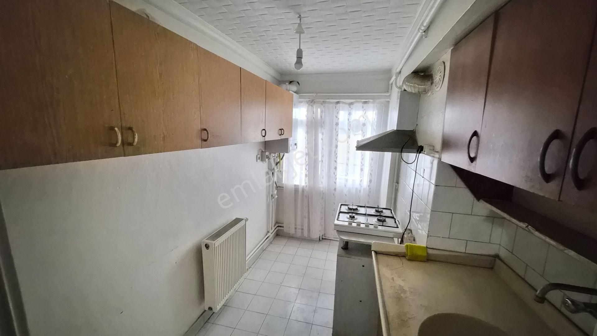 Kent Emlak'tan Nato Yolu Caddesi Üzerinde 2+1 Kot-1 De 2+1 Satılık Daire - Görsel 7