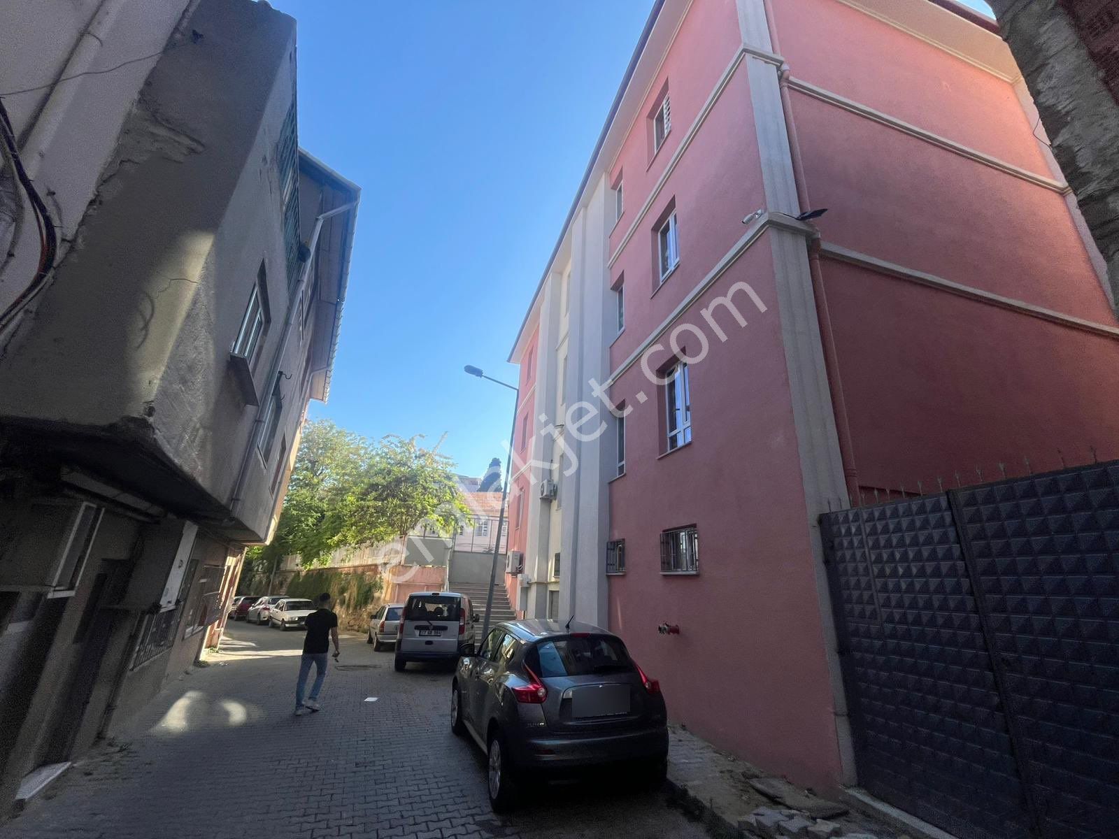 Ak Auto Gayrimenkul'dan Tekirdağ Süleymanpaşa Ortacami Mahallesi Kiralık 3+1 Daire - Görsel 18