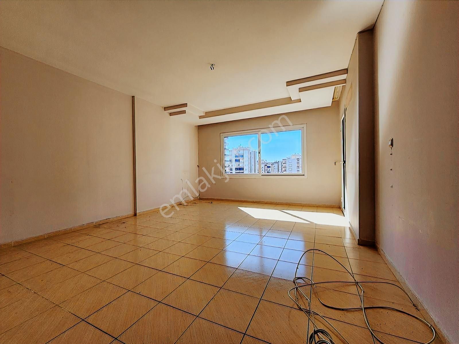 Hcl'den Geniş 3+1 Merkezi Konumda Mezitli Kiralık Daire - Görsel 13