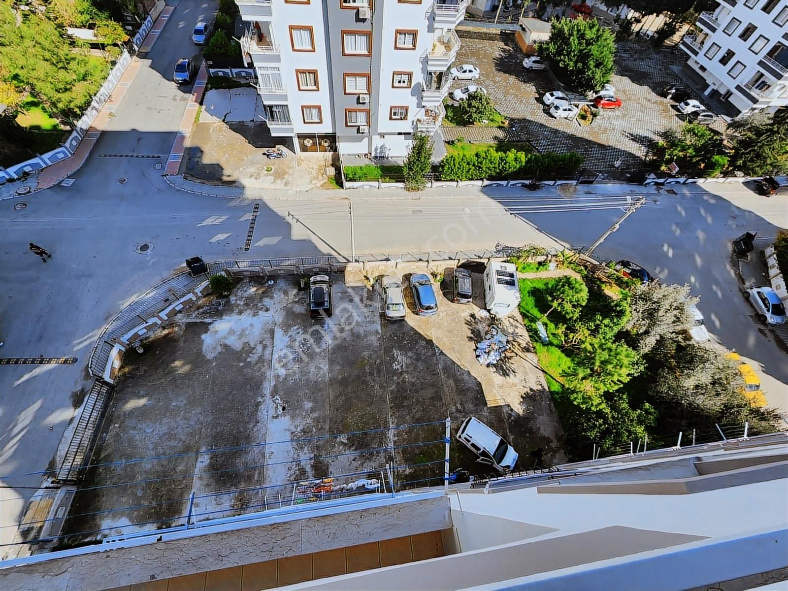 Hcl'den Geniş 3+1 Merkezi Konumda Mezitli Kiralık Daire - Görsel 10