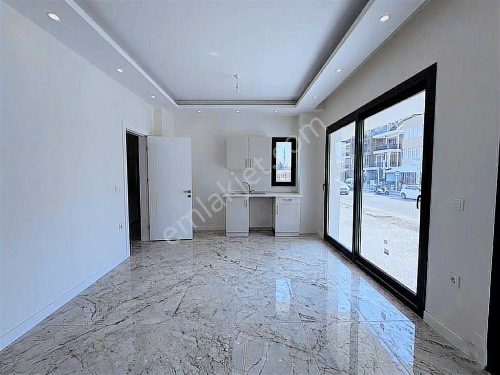 Marmaris Datça Yolu Üzerin'de Kiralık Ofis / İş Yeri - Görsel 11