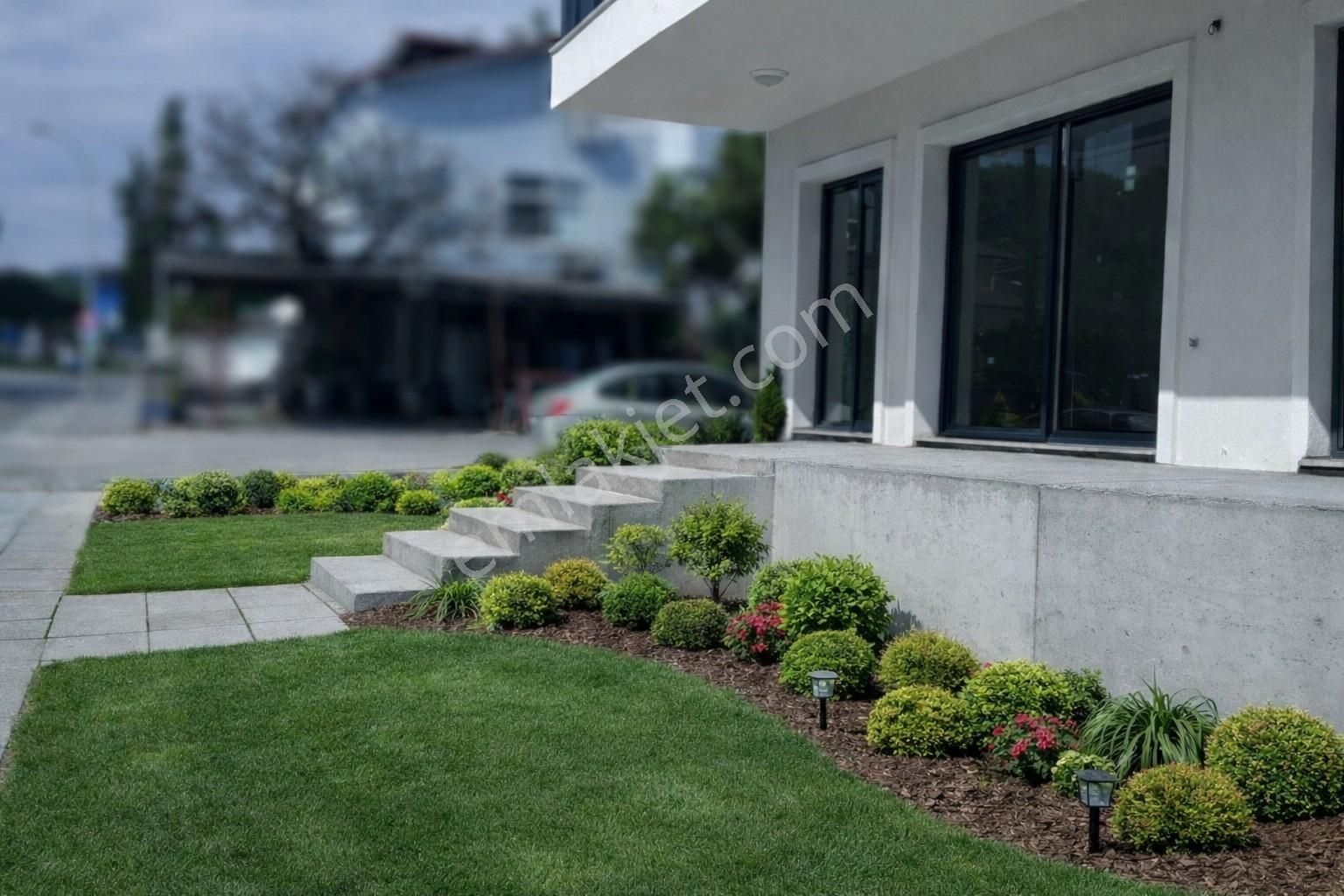 Marmaris Datça Yolu Üzerin'de Kiralık Ofis / İş Yeri - Görsel 2