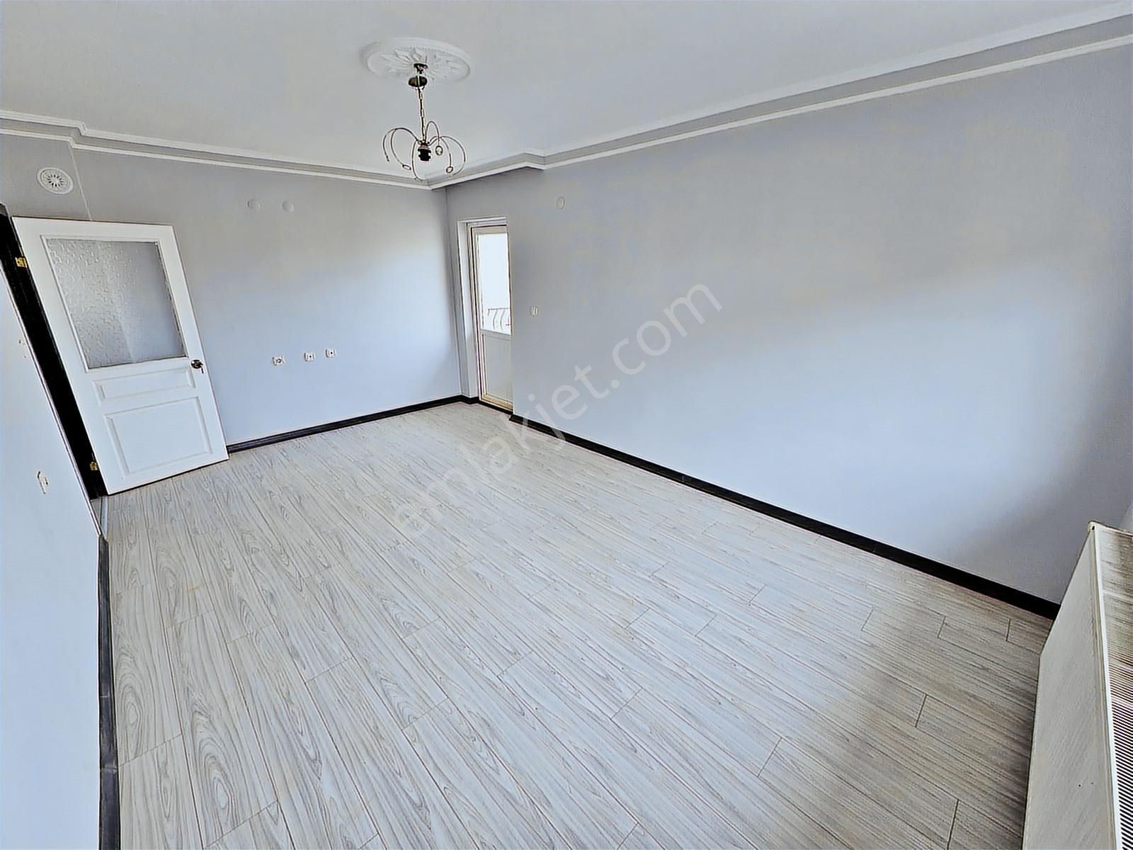 İstasyon Mh'de Katta Krediye Uygun 3+1 Asansörlü Ön Cephe Daire - Görsel 17