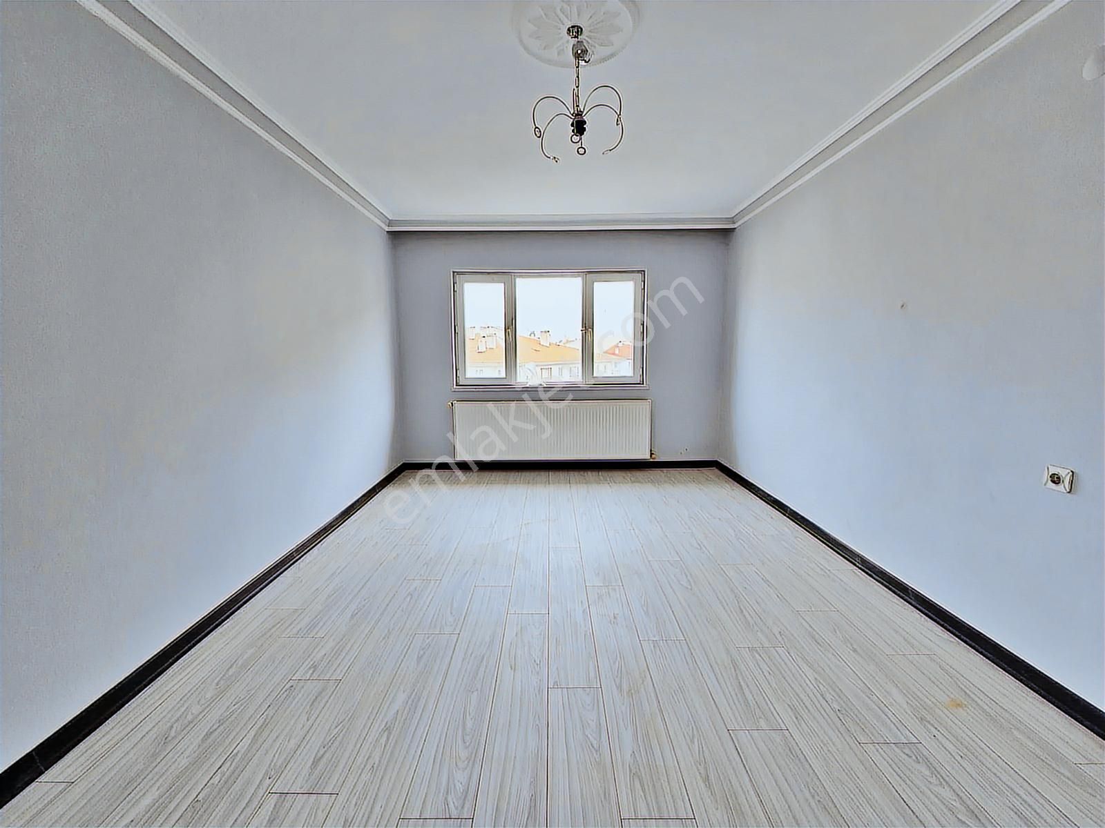 İstasyon Mh'de Katta Krediye Uygun 3+1 Asansörlü Ön Cephe Daire - Görsel 22