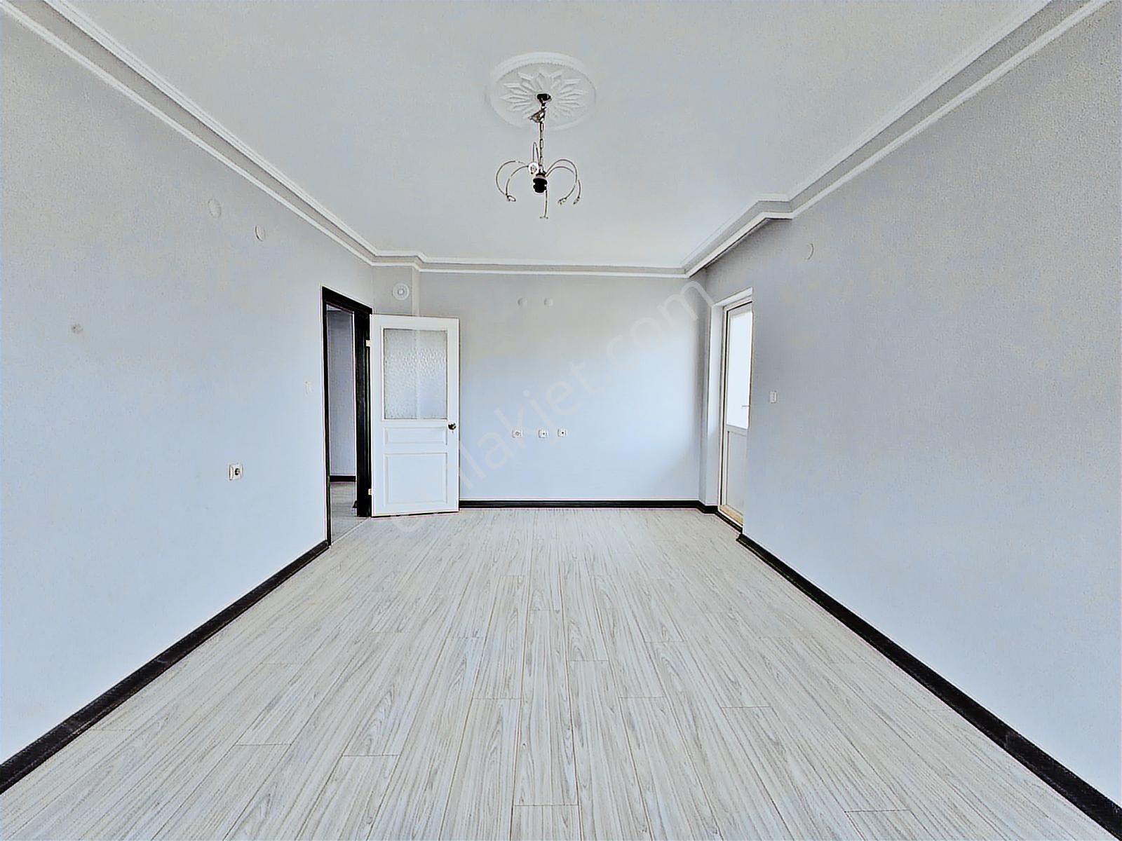 İstasyon Mh'de Katta Krediye Uygun 3+1 Asansörlü Ön Cephe Daire - Görsel 23