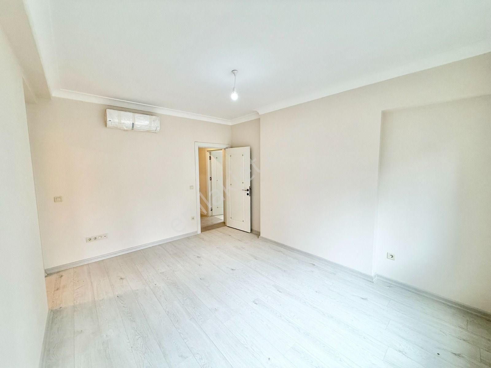 Caddebostan Caribou Cofee'nun Sokağında 2+1 Lüks Sıfır Bina - Görsel 3