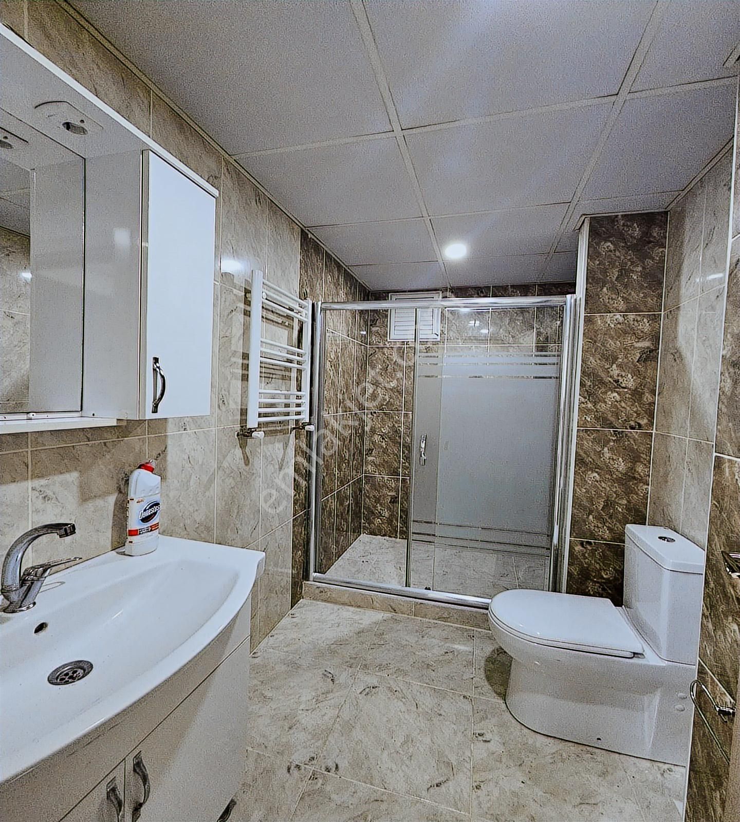 İstasyon Mah. Ebeveyn Banyolu K.otoparklı 2+1 Daire - Görsel 24