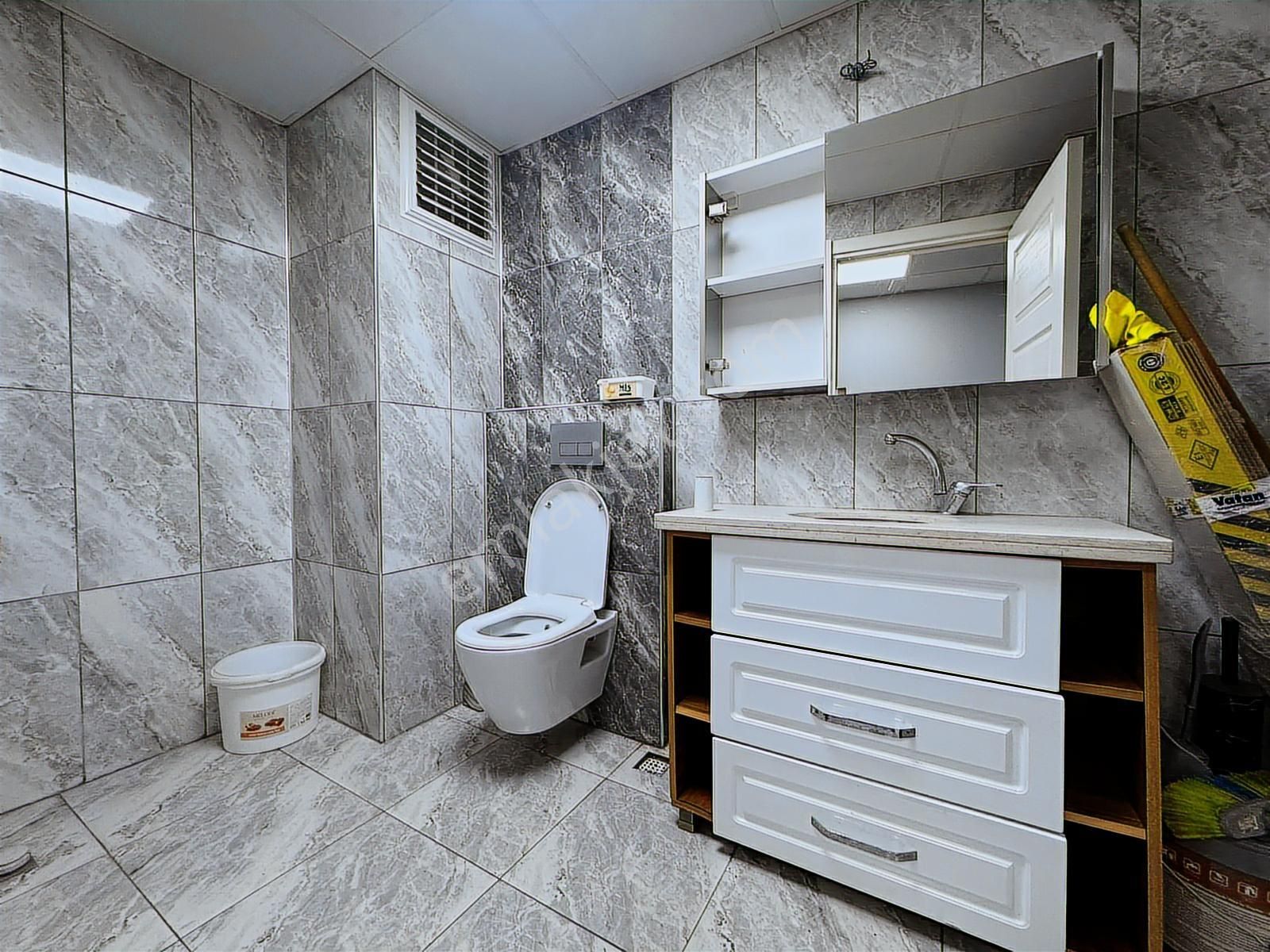 Beylikdüzü Yakuplu Da Kiralık 1+1 Ön Cadde Cepheli Ofis - Görsel 25