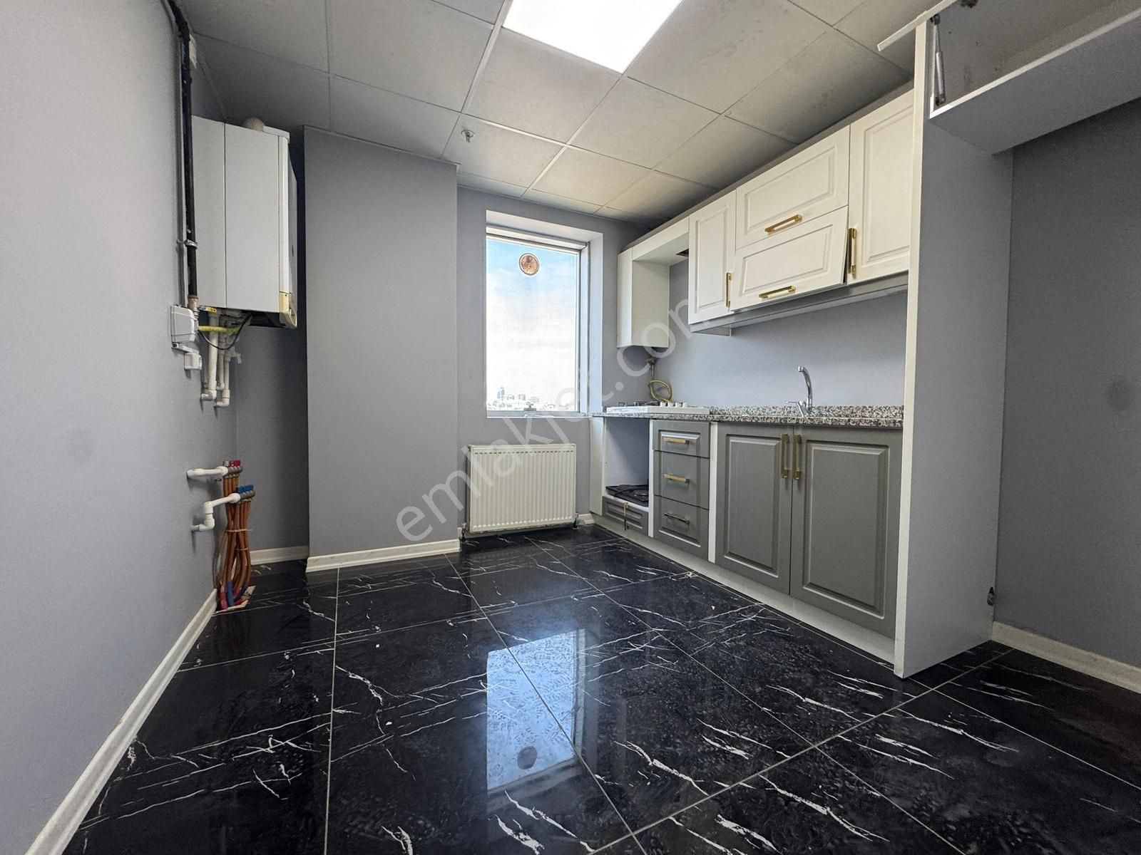 Beylikdüzü Yakuplu Da Kiralık 1+1 Ön Cadde Cepheli Ofis - Görsel 12