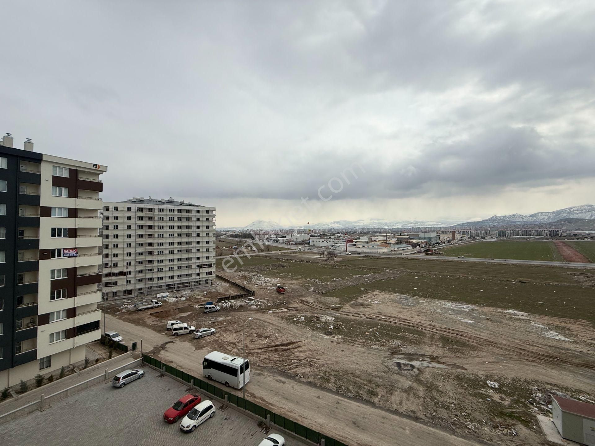 Global Emlak Erkilet Çocuk Hastanesi Yakını Kiralık 2+1 Daire - Görsel 7