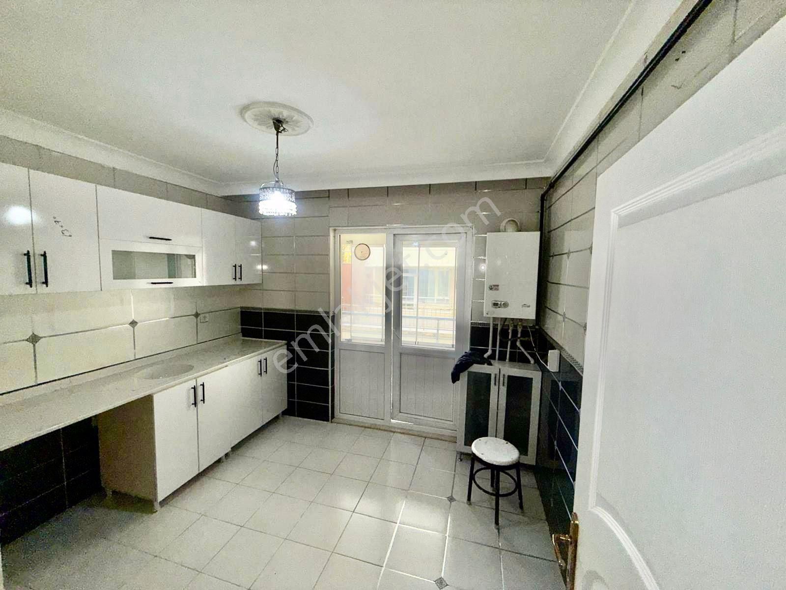 Ovacık Yakını Kat Konumunda 2+1 - Görsel 13