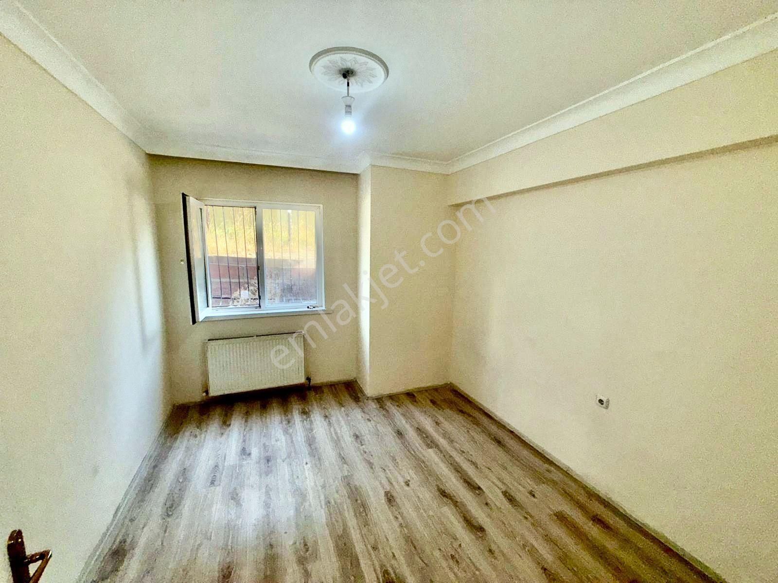 Ovacık Yakını Kat Konumunda 2+1 - Görsel 9