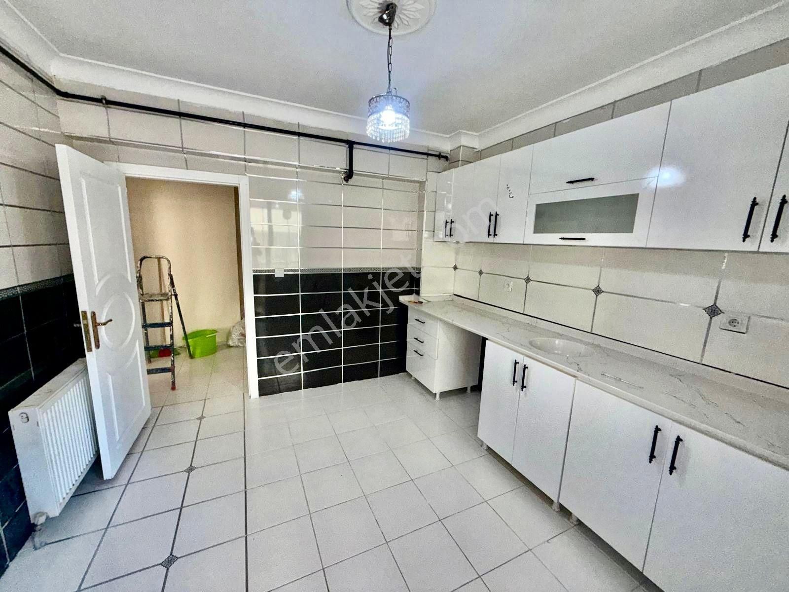 Ovacık Yakını Kat Konumunda 2+1 - Görsel 15