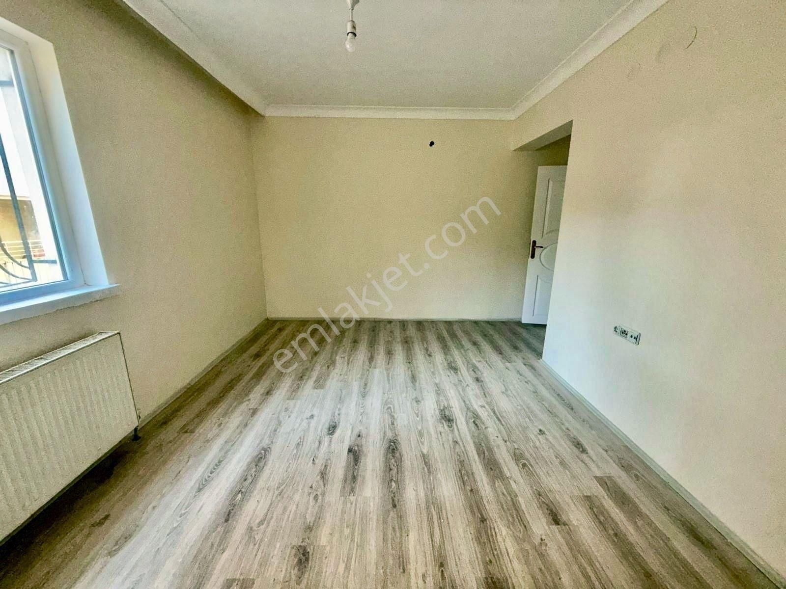 Ovacık Yakını Kat Konumunda 2+1 - Görsel 8