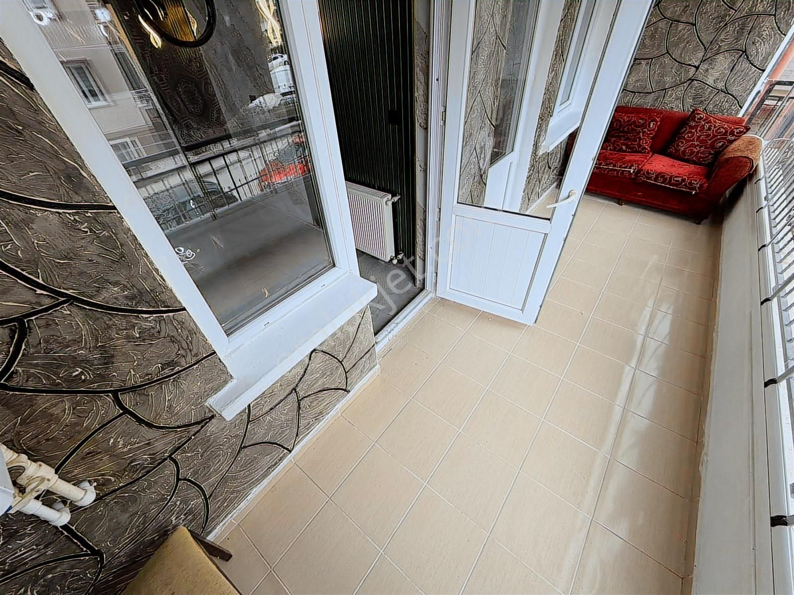 Keçiörende 3+1 1 Kat Konumlu Cadde Üzeri Full Yapılı Satılık - Görsel 4