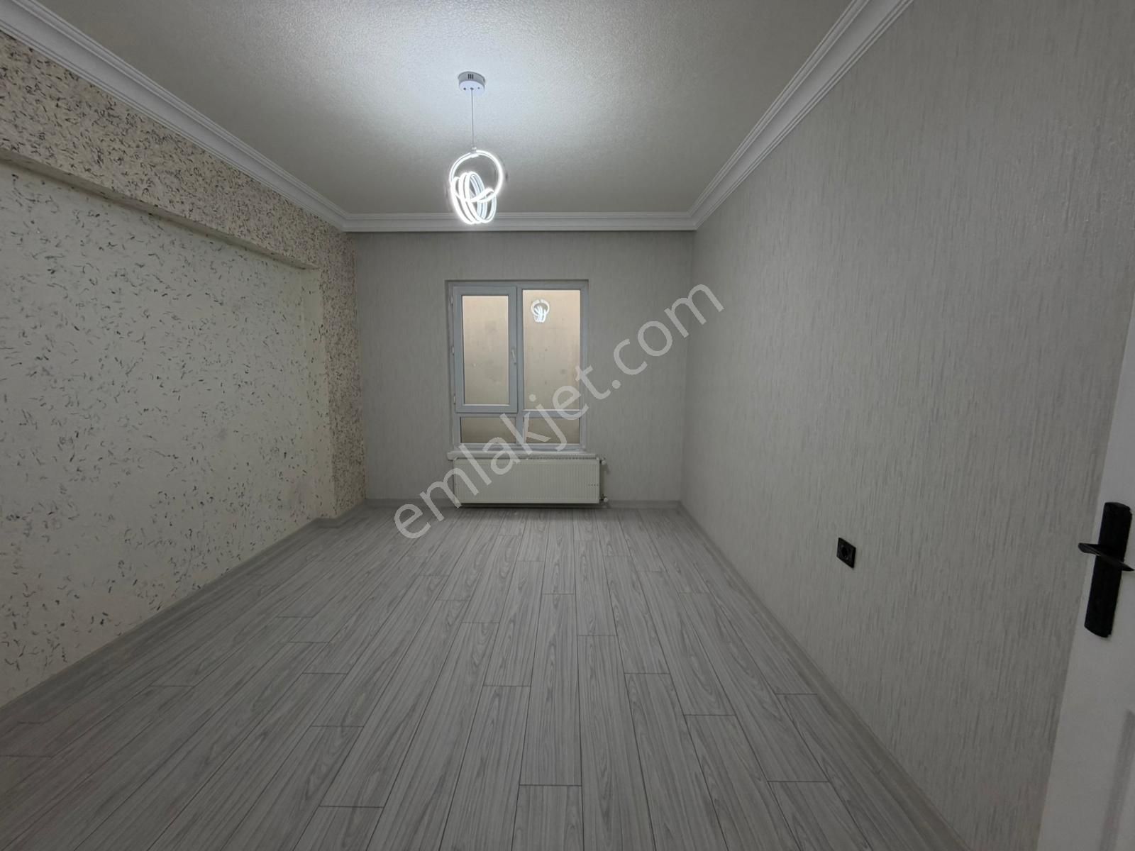 Keçiörende 3+1 1 Kat Konumlu Cadde Üzeri Full Yapılı Satılık - Görsel 9