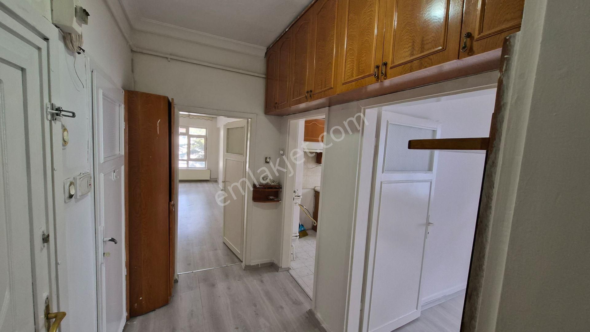 Kent'ten Abidin Paşada Full Yapılı 2. Katta 3+1 Kiralık Daire - Görsel 12