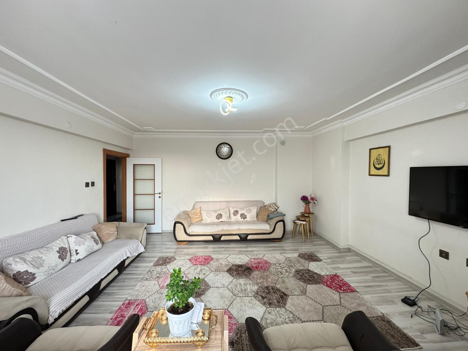 Askent Cad. Satılık Masrafsız 3+1 Asansörlü Daire Fırsatı - Görsel 4