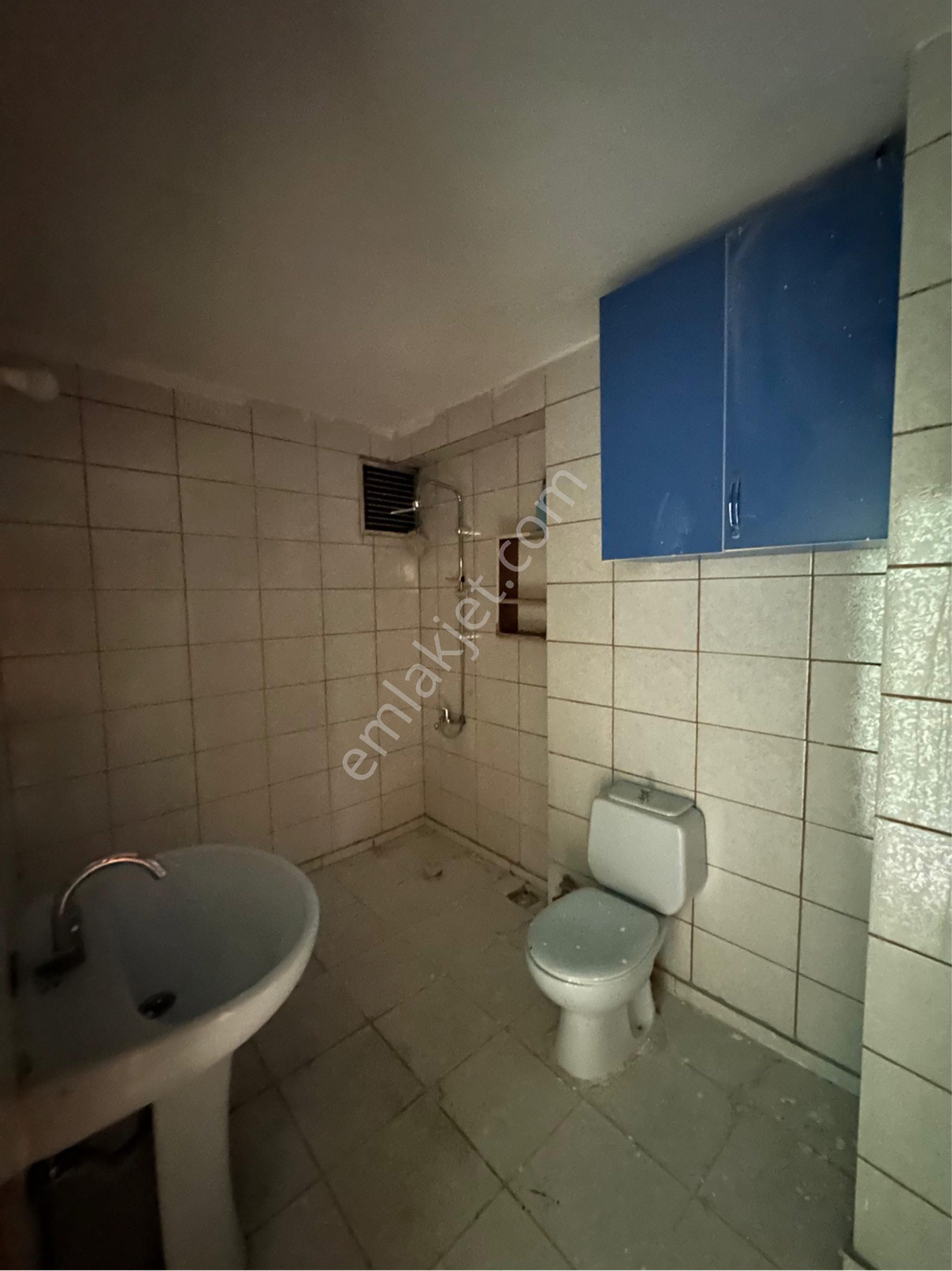 Malabadi Otel Karşısı Kiralık 3+1 Daire - Görsel 4