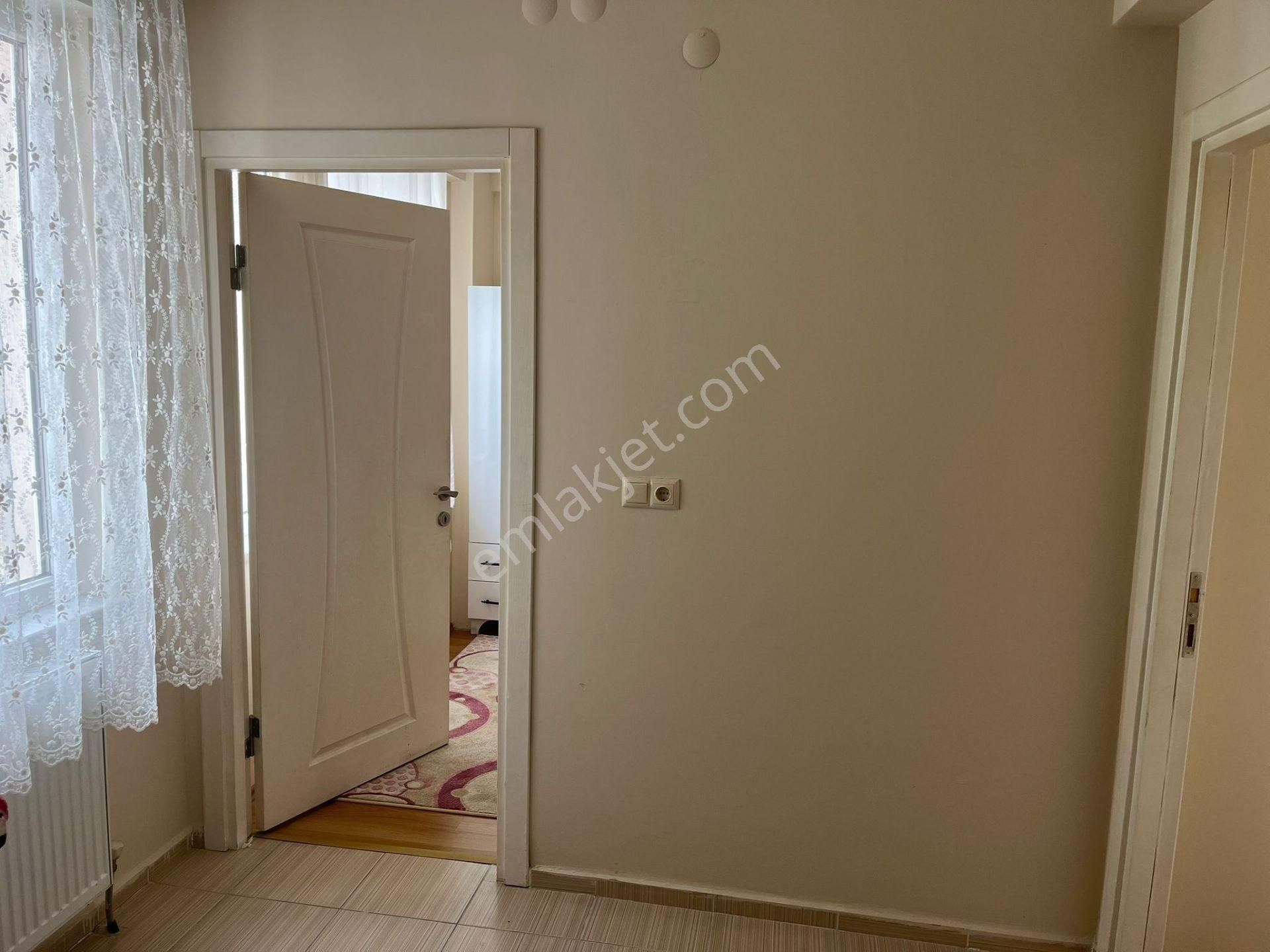 Century 21 Vizyondan Kumlubel'de 2+0 Eşyalı Kiralık Daire - Görsel 21