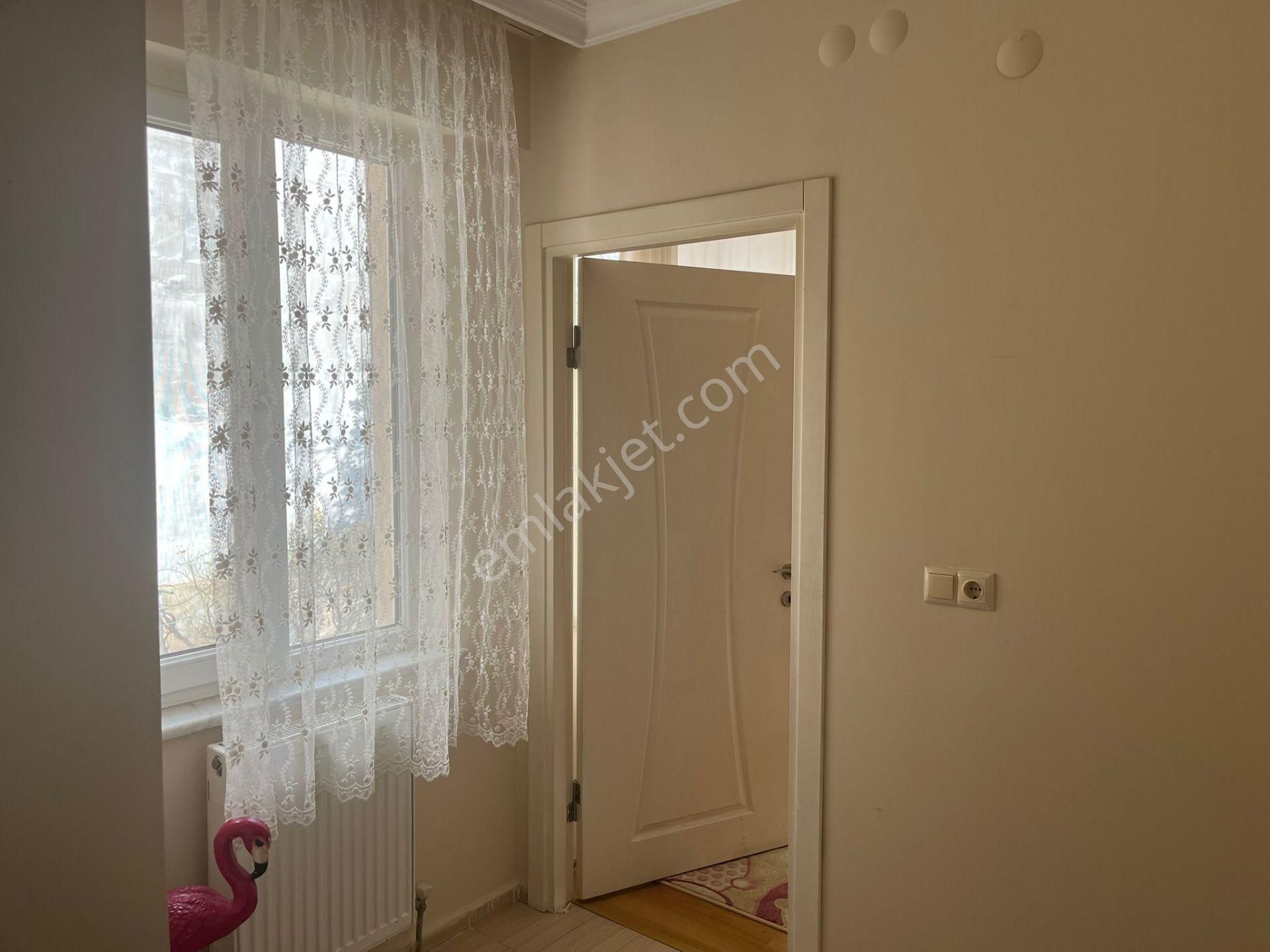 Century 21 Vizyondan Kumlubel'de 2+0 Eşyalı Kiralık Daire - Görsel 22