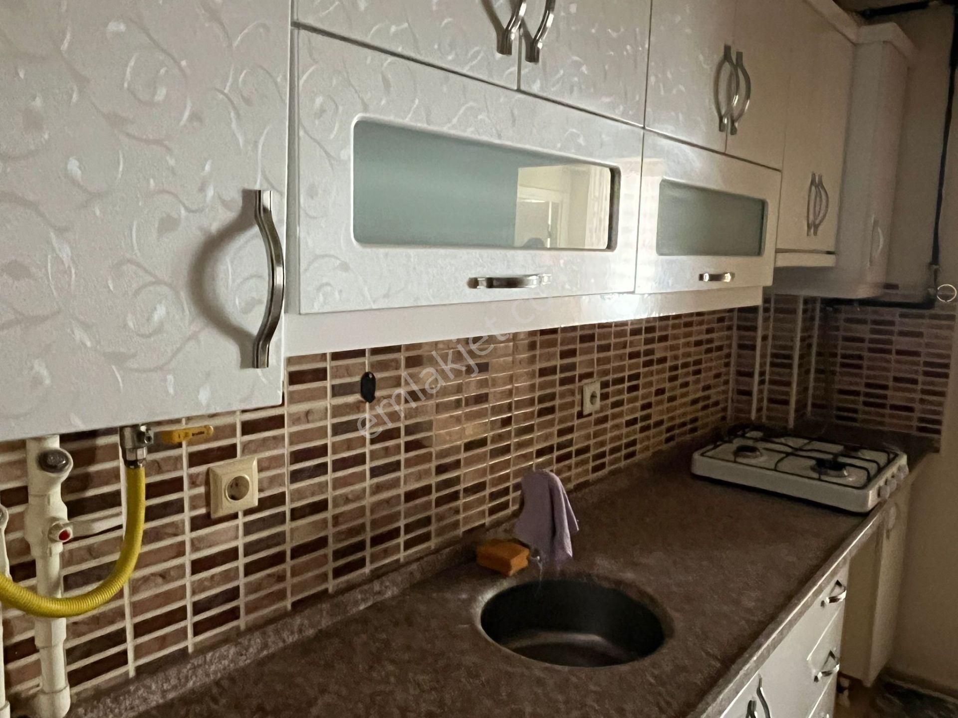 Century 21 Vizyondan Kumlubel'de 2+0 Eşyalı Kiralık Daire - Görsel 14