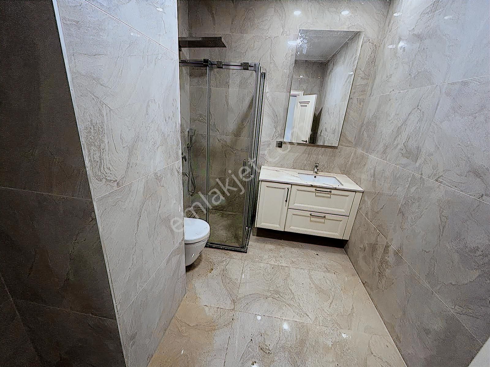 Altunizade'de Tapu Masrafsız 5+2 Net 250 M2 Lüks Dubleks - Görsel 34