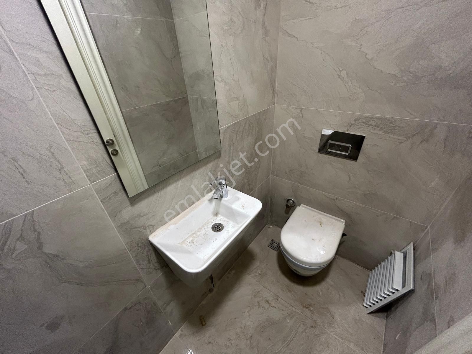 Altunizade'de Tapu Masrafsız 5+2 Net 250 M2 Lüks Dubleks - Görsel 3