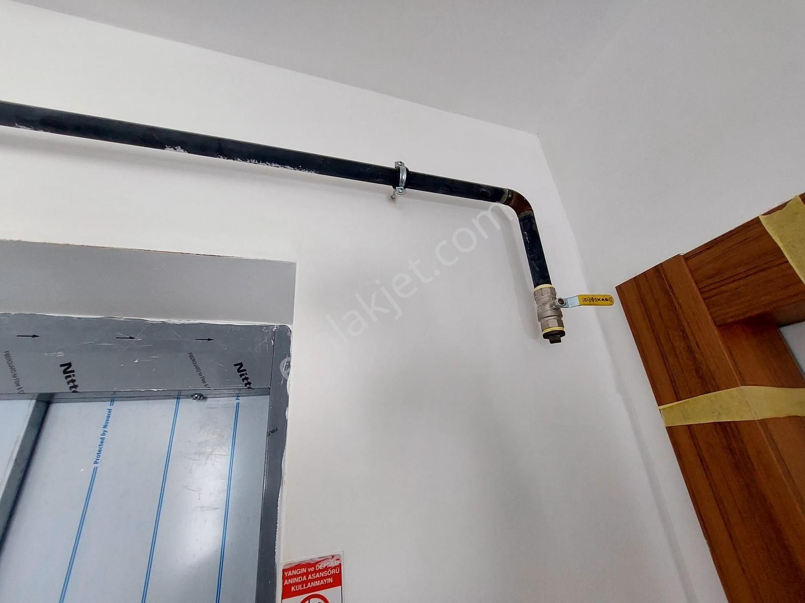 Doğalgazlı Ve Havuzlu 2+1 Daire - Görsel 21