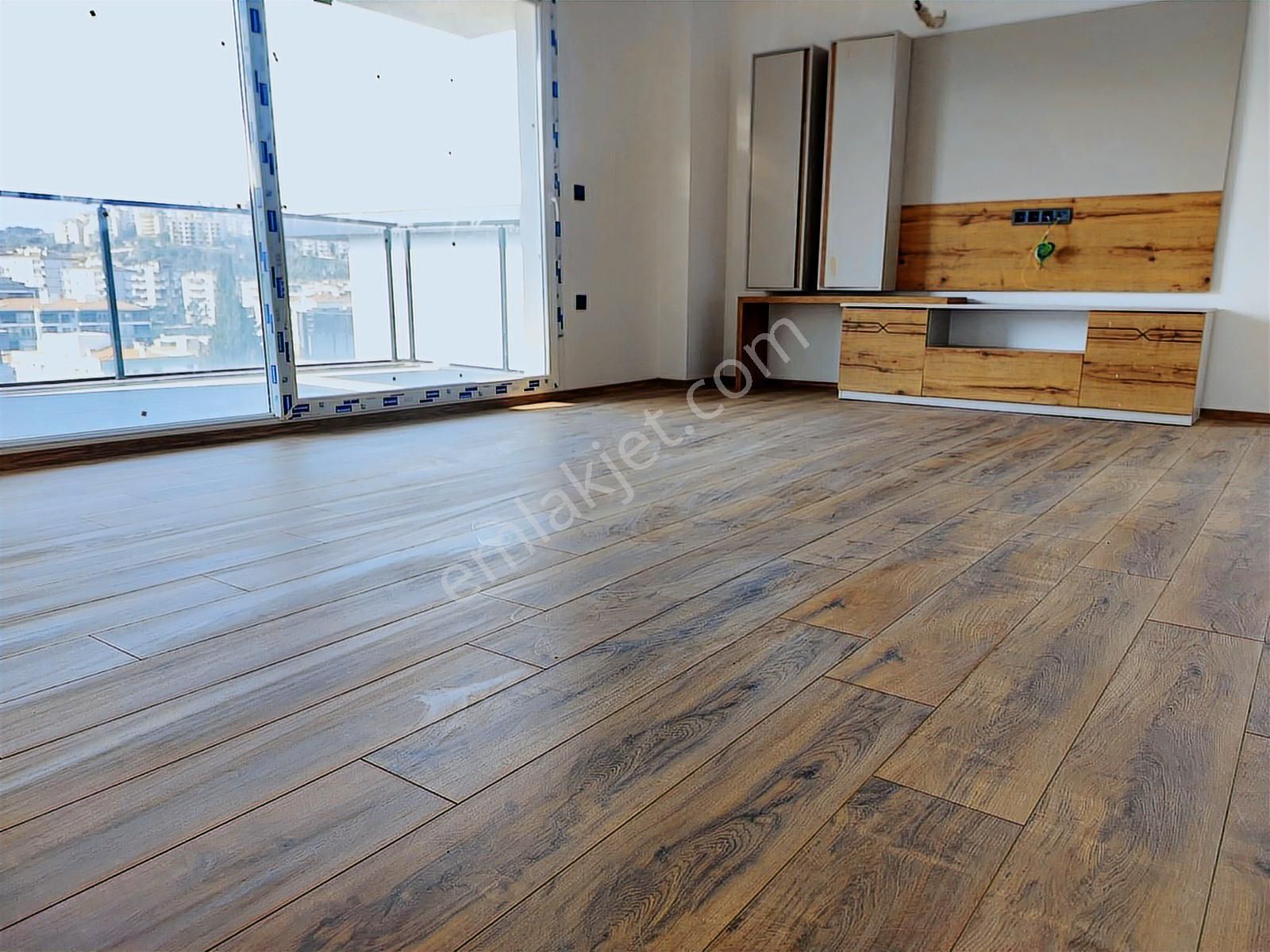 Doğalgazlı Ve Havuzlu 2+1 Daire - Görsel 17