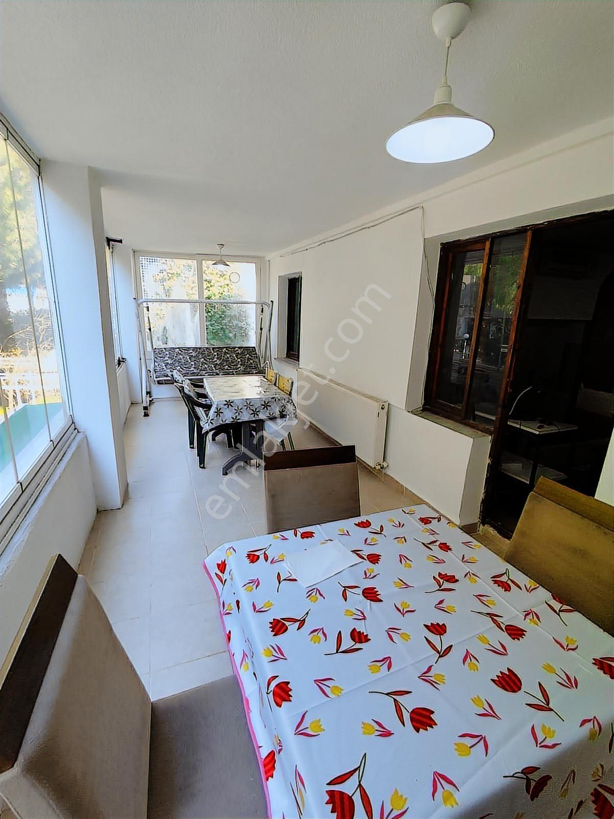 Silivri Basınkent 2 Sitesinde Kiralık 3+1 Eşyalı Dubleks