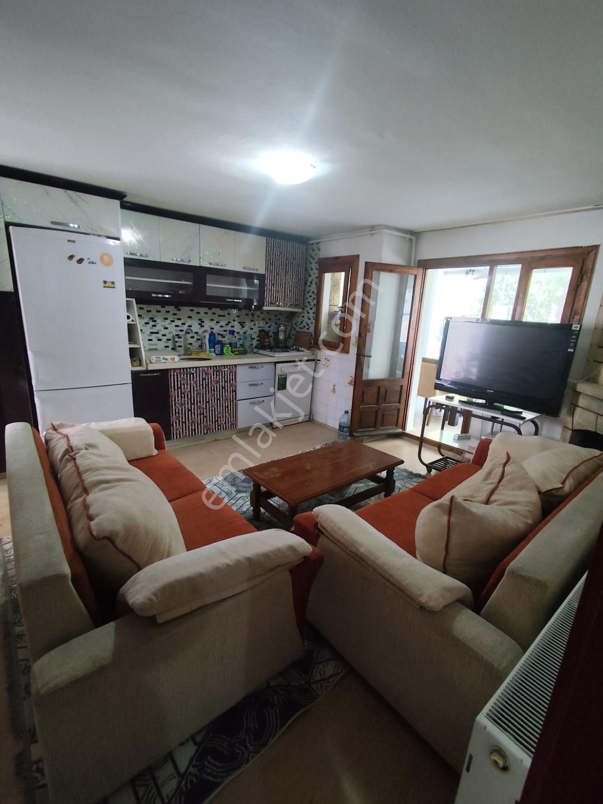 Silivri Basınkent 2 Sitesinde Kiralık 3+1 Eşyalı Dubleks Villa - Görsel 22