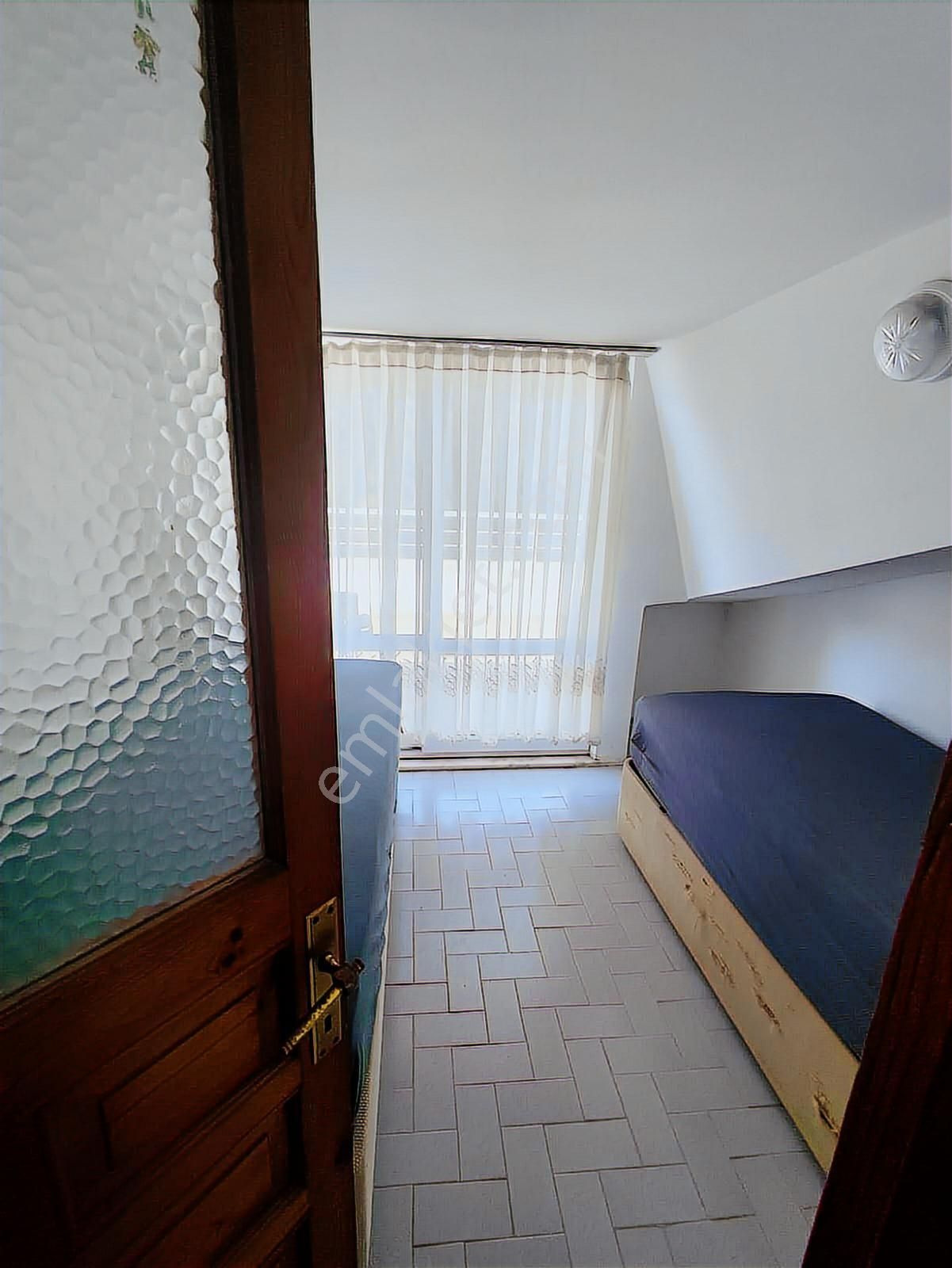 Silivri Basınkent 2 Sitesinde Kiralık 3+1 Eşyalı Dubleks Villa - Görsel 3