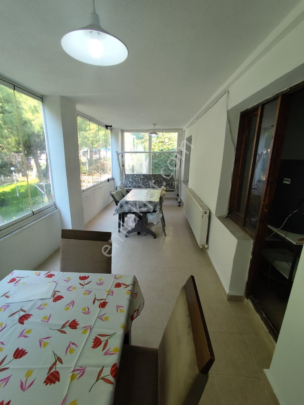 Silivri Basınkent 2 Sitesinde Kiralık 3+1 Eşyalı Dubleks Villa - Görsel 16