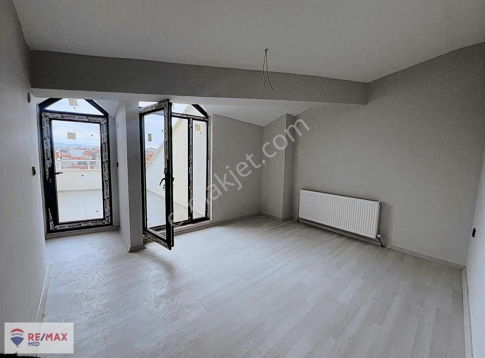 Remax Mid 'den Çarşı Merkez De Sıfır Satılık Daire - Görsel 13