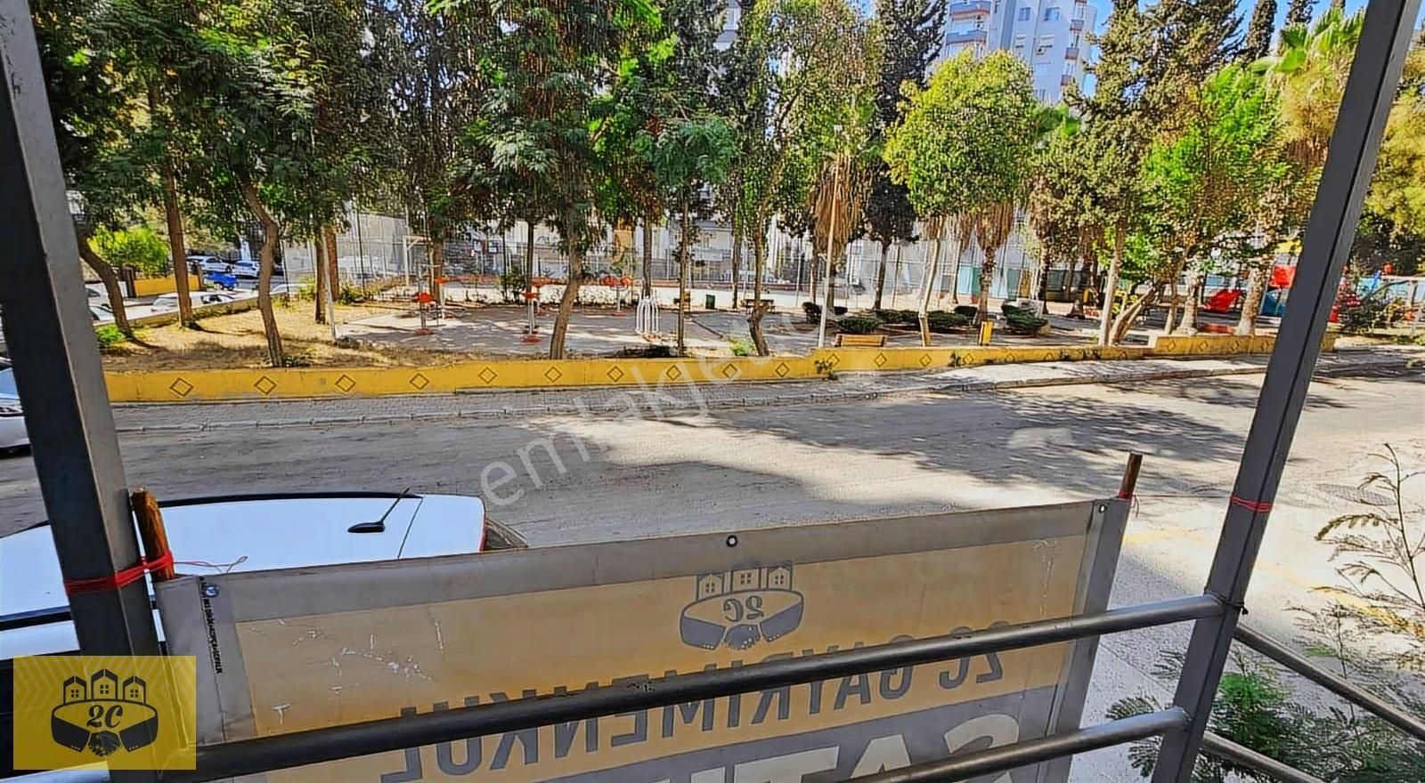 Güzelyalıda Çevresinin En Uygun 3+1dairesi (açıklamayı Okuyunuz) - Görsel 16