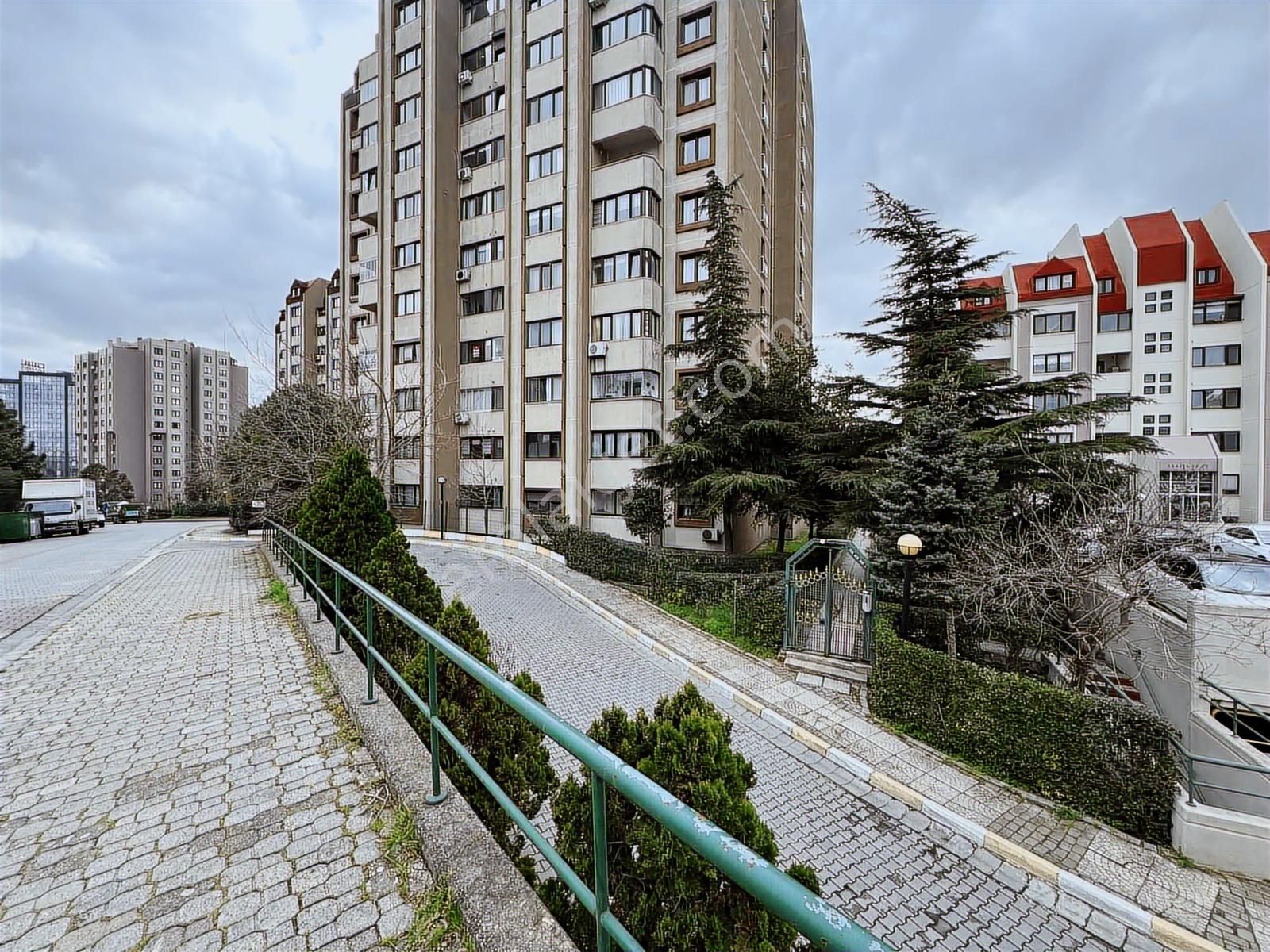 Bahçeşehir 1. Kısım Akasya B Tipi 3+1 Satılık Daire - Görsel 24