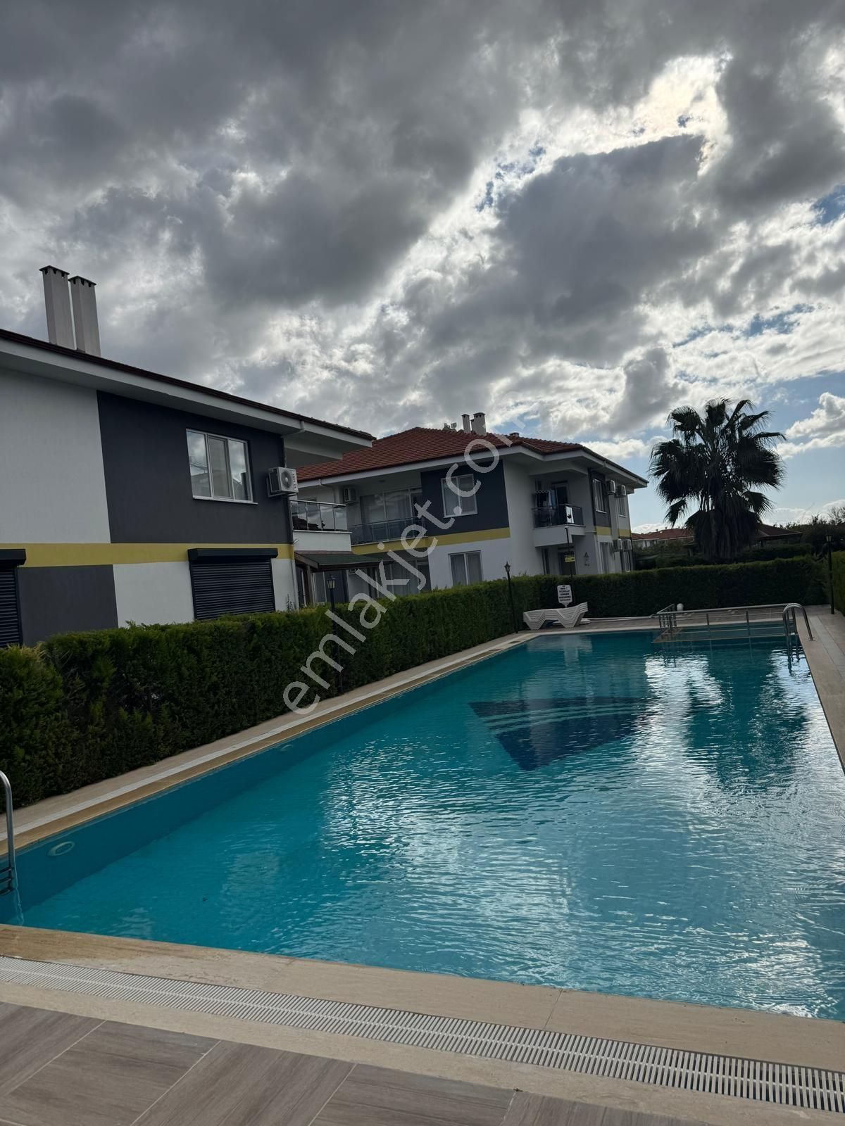 Piramit Dalaman Sitesi'nde Eşyalı 1+1 Satılık Daire - Görsel 4