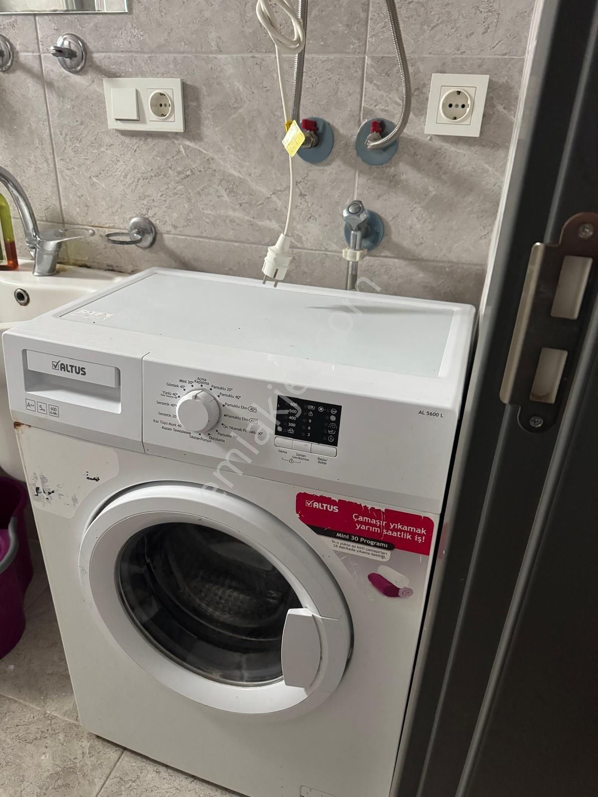 Piramit Dalaman Sitesi'nde Eşyalı 1+1 Satılık Daire - Görsel 12