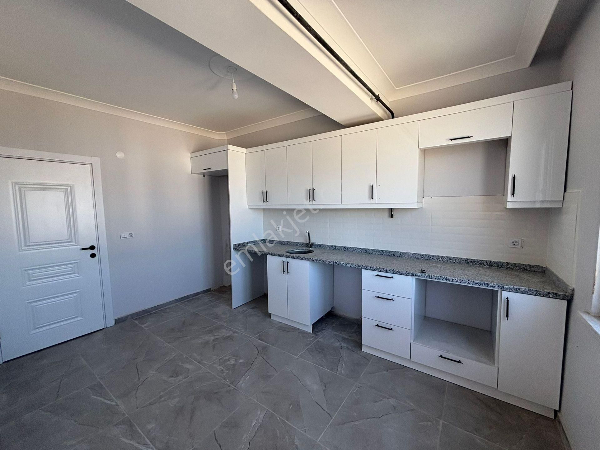 **eryıldız İnşa'tan**2.49 Faizle Sınırsız Kredi İmkanı**butik Site İçinde 115m2 Ultra Lüx 2+1 - Görsel 3