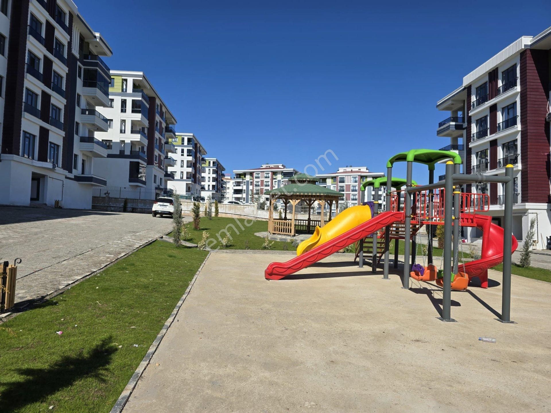 Yenişehir Dönümlü Mahallesinde 2+1 Lüks Daire - Görsel 25